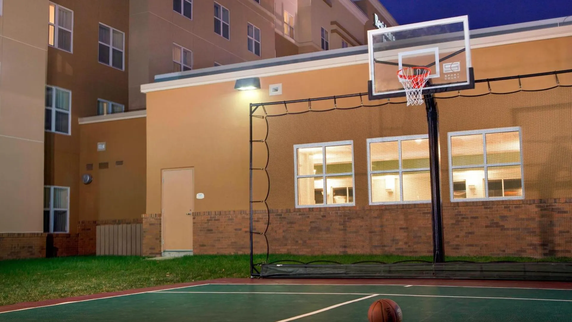 Residence Inn Newport News Airport 3*,