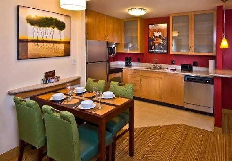 Hotel Residence Inn Newport News Airport